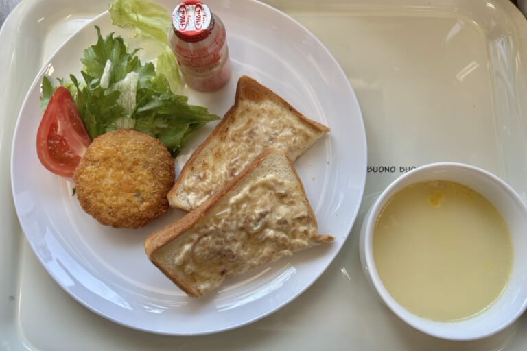 【親和の学生寮】今日の朝ごはん☆ツナマヨトースト