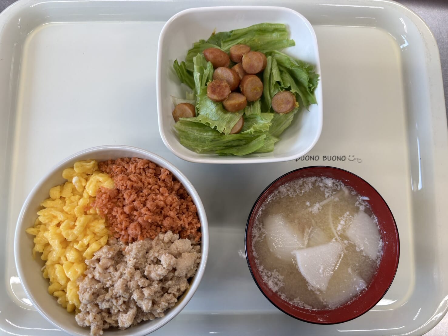 【親和の学生寮】今日の朝ごはん☆三色ごはん