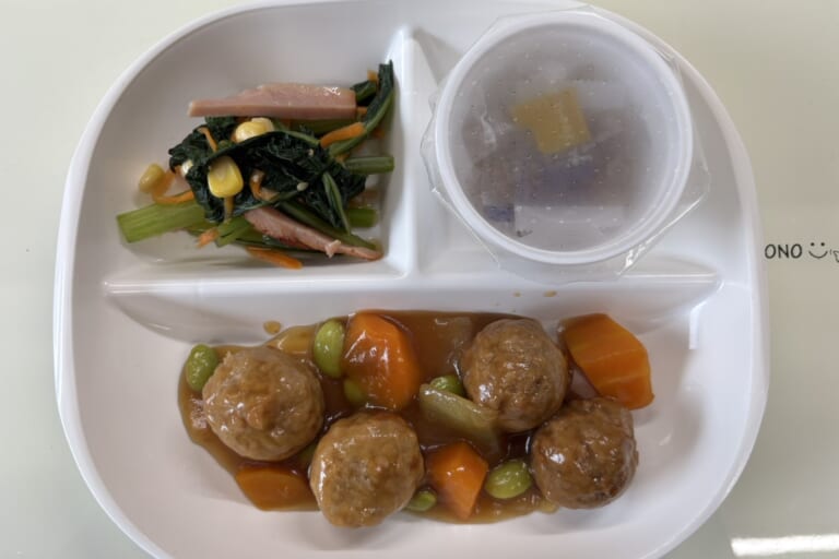 【親和の学生寮】今日の朝ごはん☆ミートボール炒め
