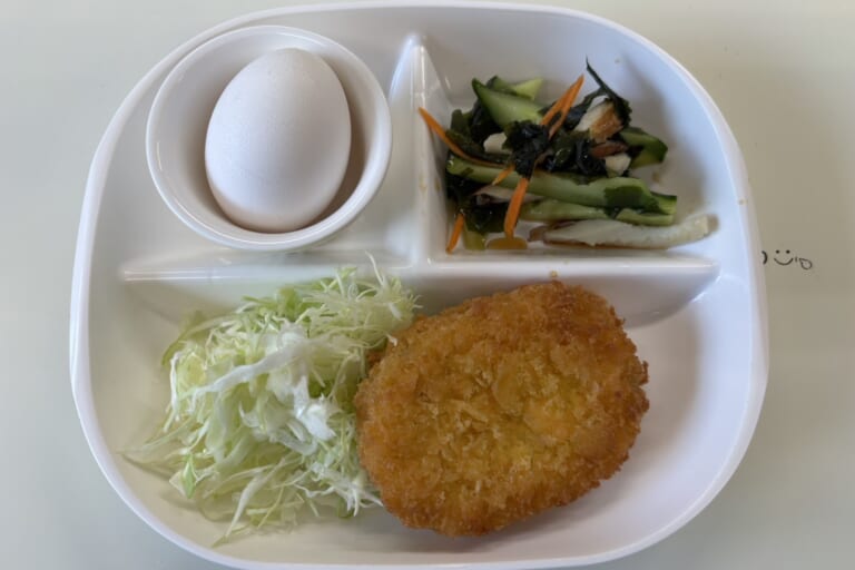 【親和の学生寮】今日の朝ごはん☆コロッケ