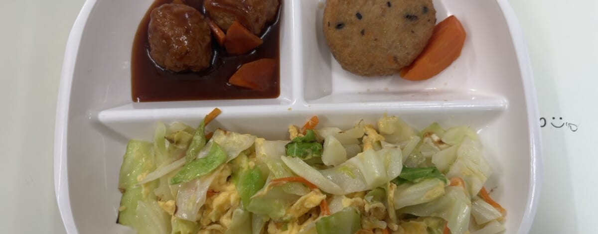 【親和の学生寮】今日の朝ごはん☆キャベツのたまご炒め