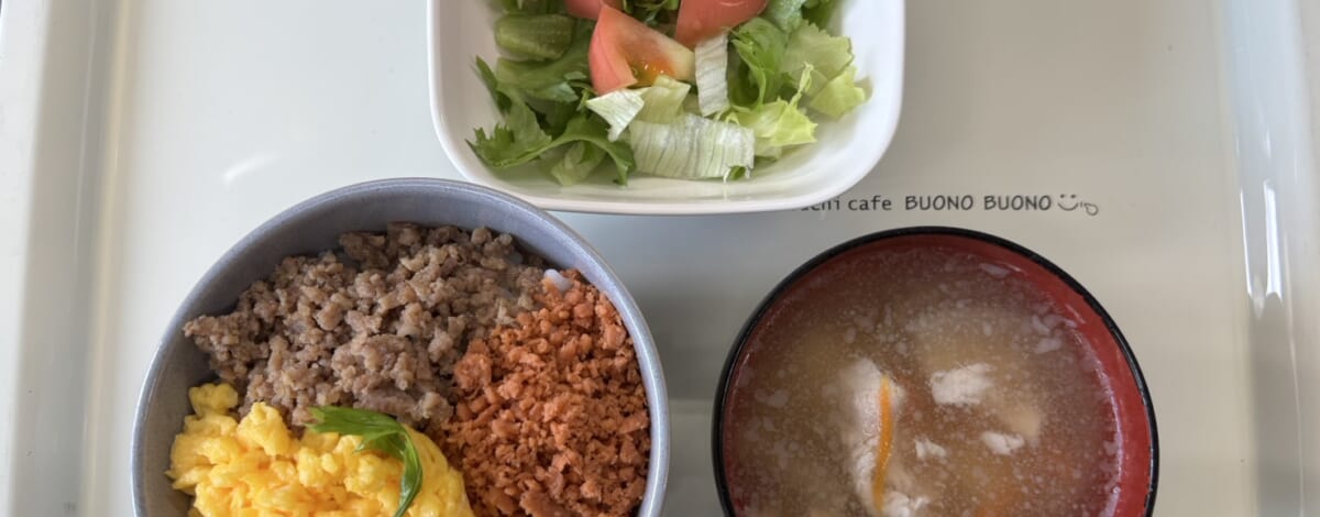 【親和の学生寮】今日の朝ごはん☆三色ごはん