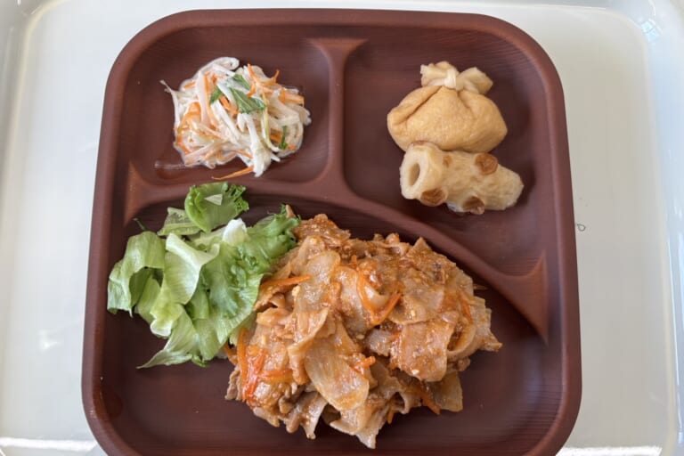 【親和の学生寮】今日の晩ごはん☆ポークチャップ