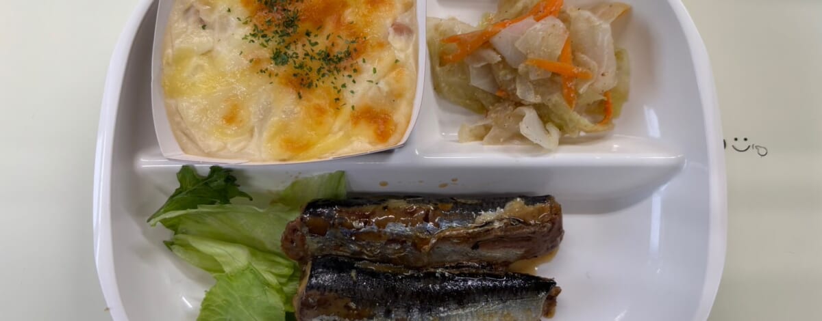 【親和の学生寮】朝ごはん☆魚とミニグラタン