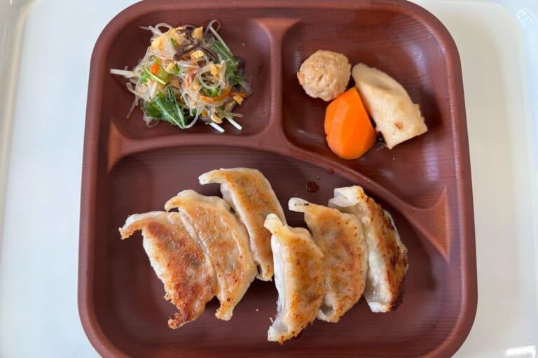 【親和の学生寮】今日の晩ごはん☆ぎょうざ