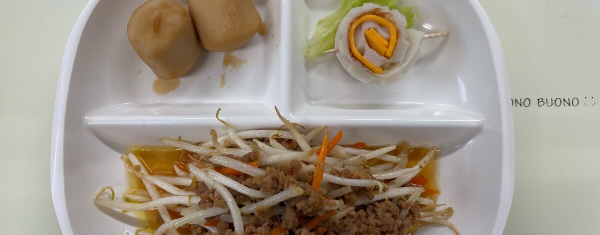 【親和の学生寮】今日の朝ごはん☆豚もやし炒め