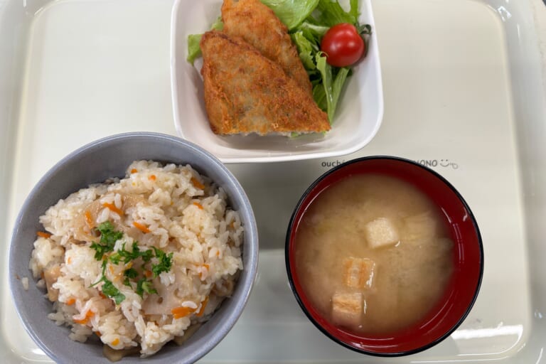 【親和の学生寮】今日の朝ごはん☆まぜごはん