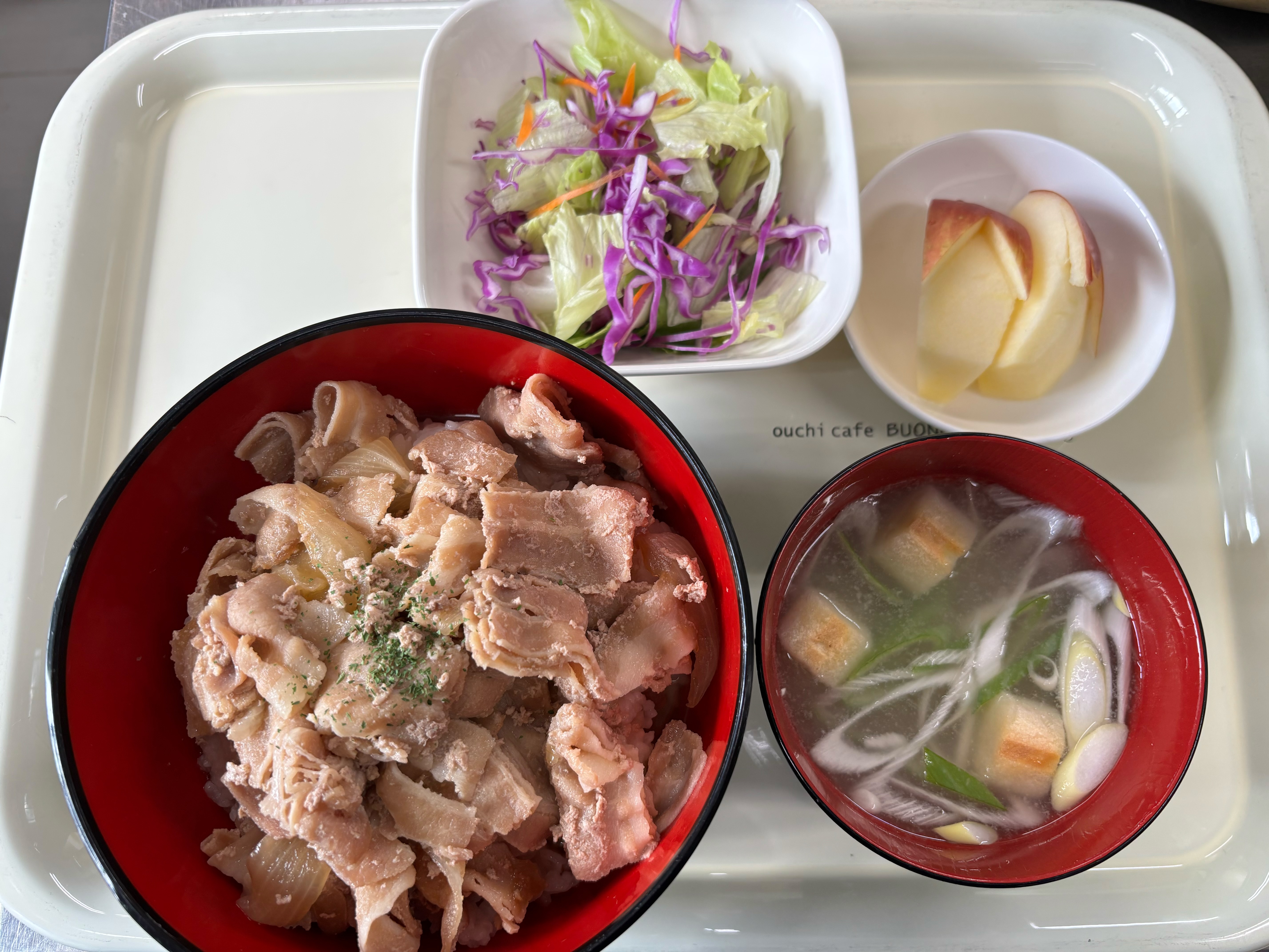 【親和の学生寮】今日の晩ごはん☆豚丼