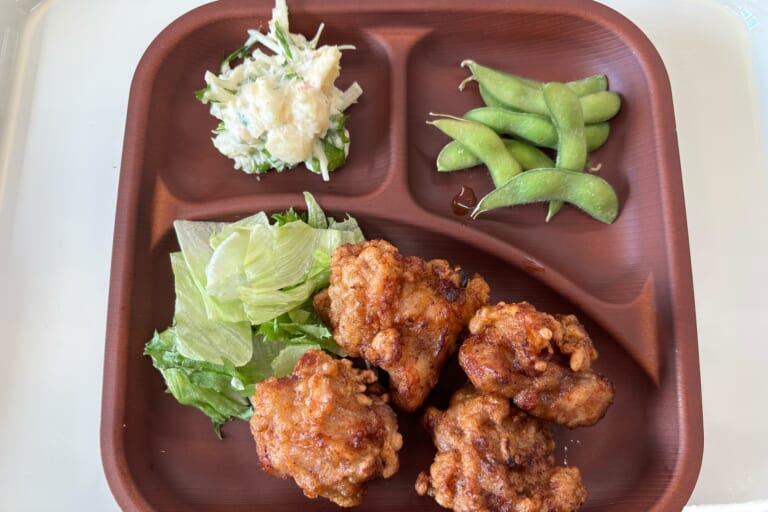 【親和の学生寮】今日の晩ごはん☆からあげ