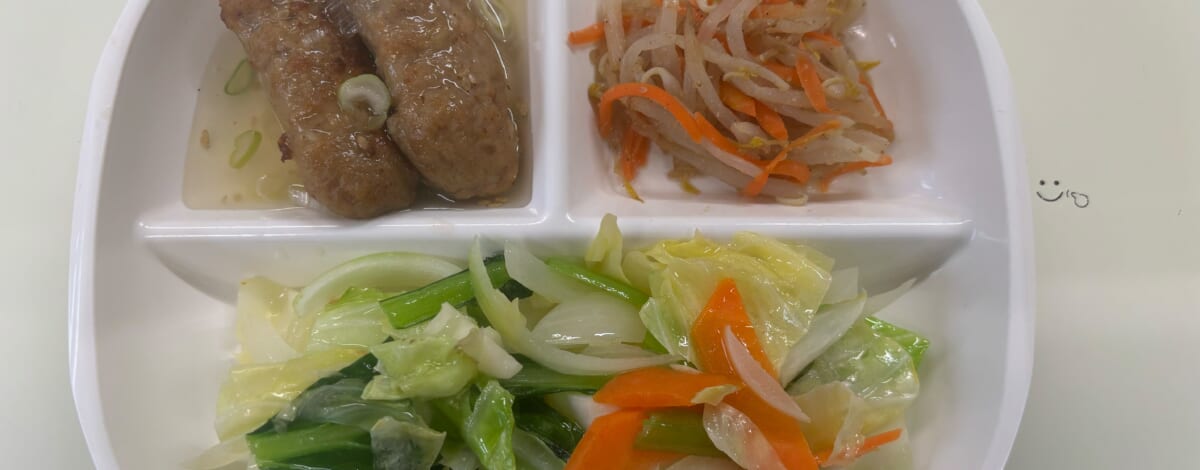 【親和の学生寮】今日の朝ごはん☆野菜炒め