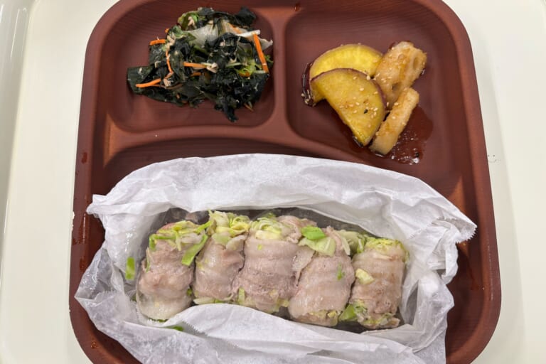 【親和の学生寮】今日の晩ごはん☆キャベツの肉巻き蒸し