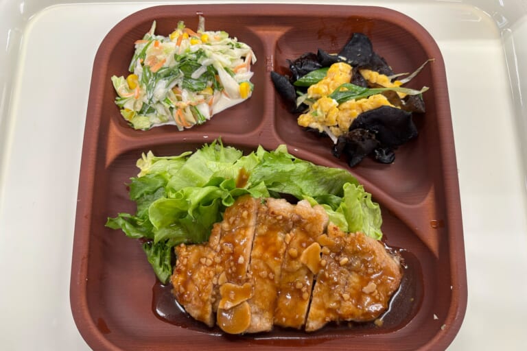 【親和の学生寮】今日の晩ごはん☆トンテキ