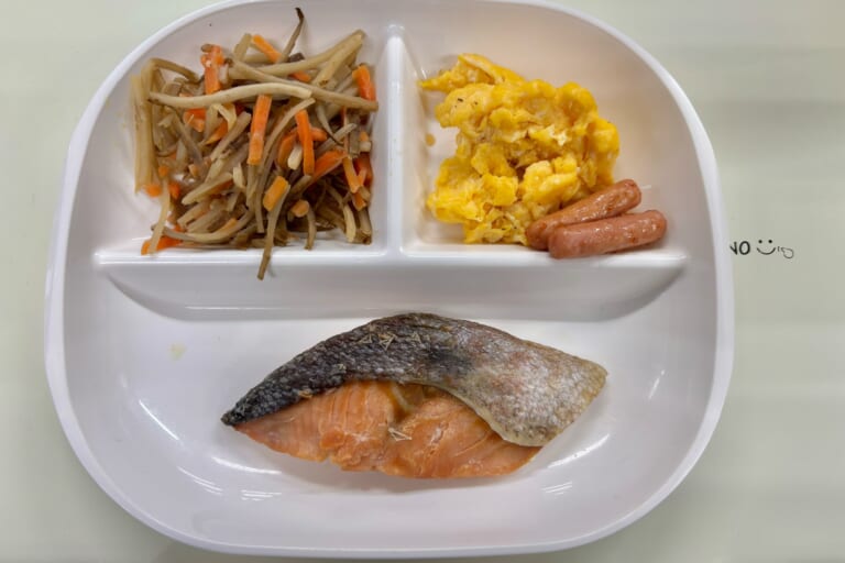 【親和の学生寮】今日の朝ごはん☆焼魚ときんぴらごぼう