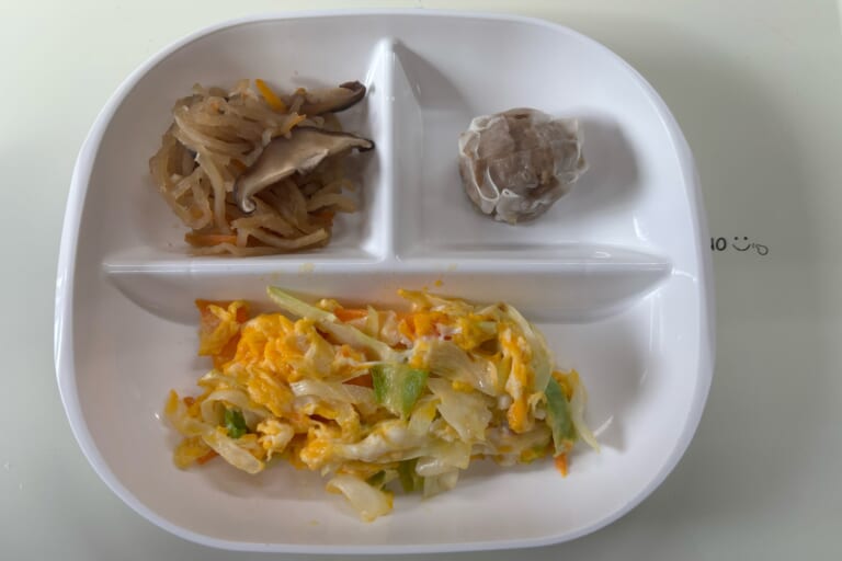 【親和の学生寮】今日の朝ごはん☆キャベツのたまご炒め