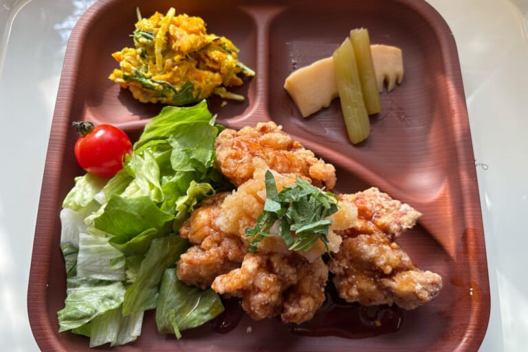 【親和の学生寮】今日の晩ごはん☆おろしそからあげ