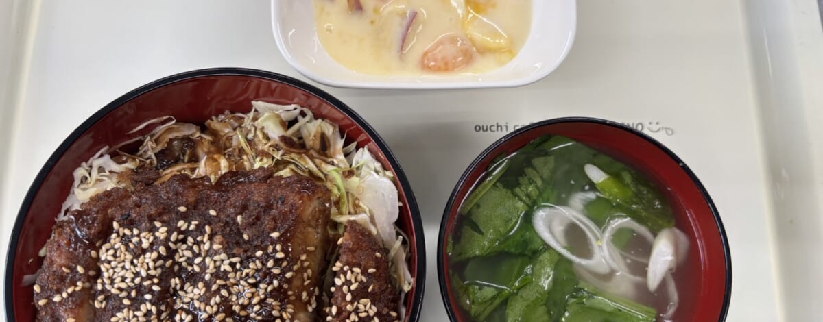 【親和の学生寮】今日の晩ごはん☆ソースかつ丼