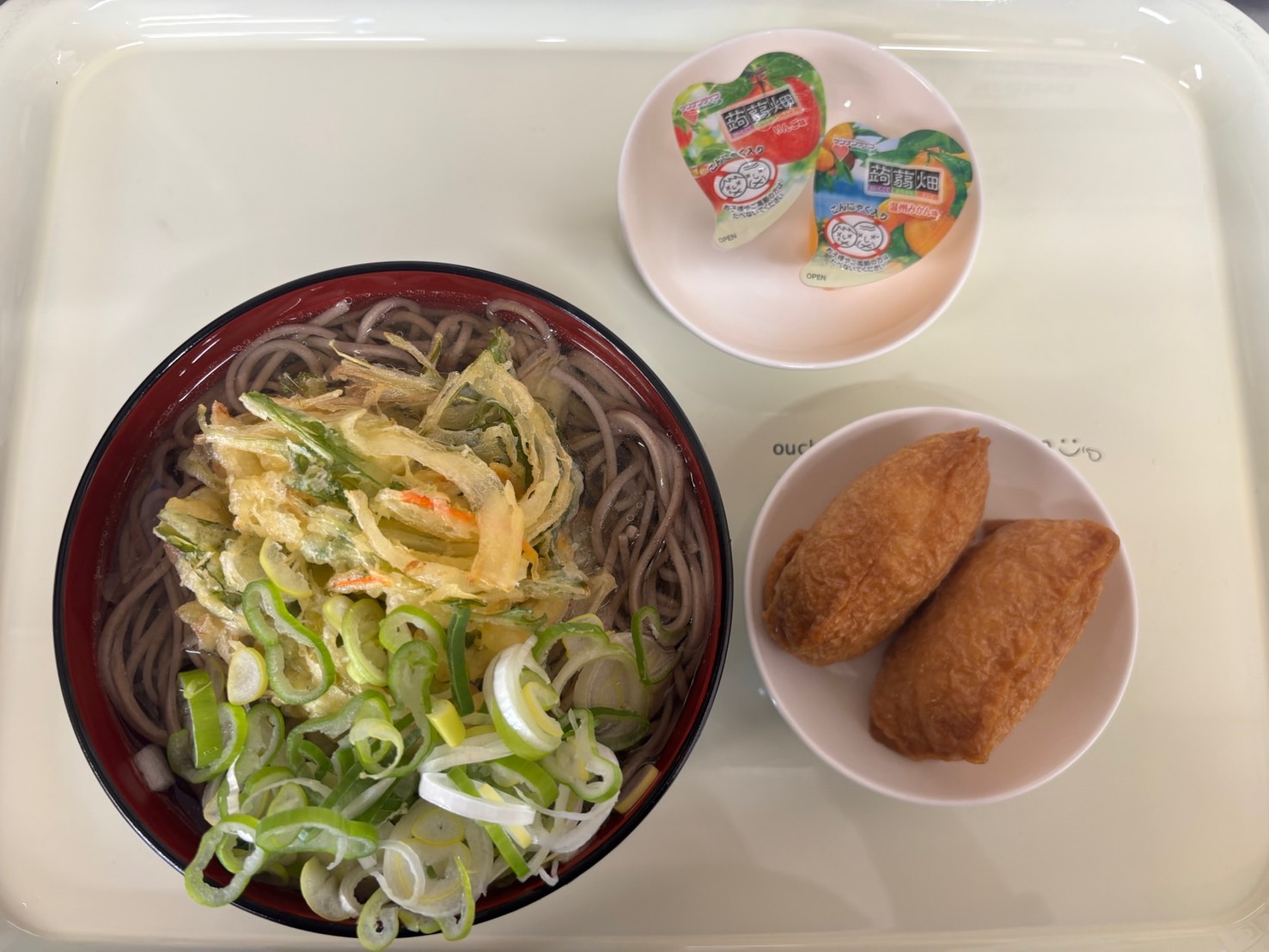 【親和の学生寮】今日の晩ごはん☆かき揚げそば