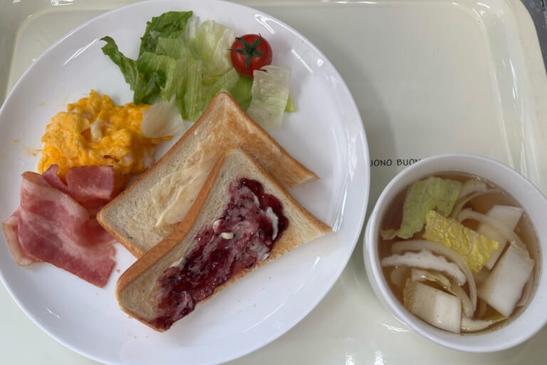 【親和の学生寮】今日の朝ごはん☆ジャムトースト