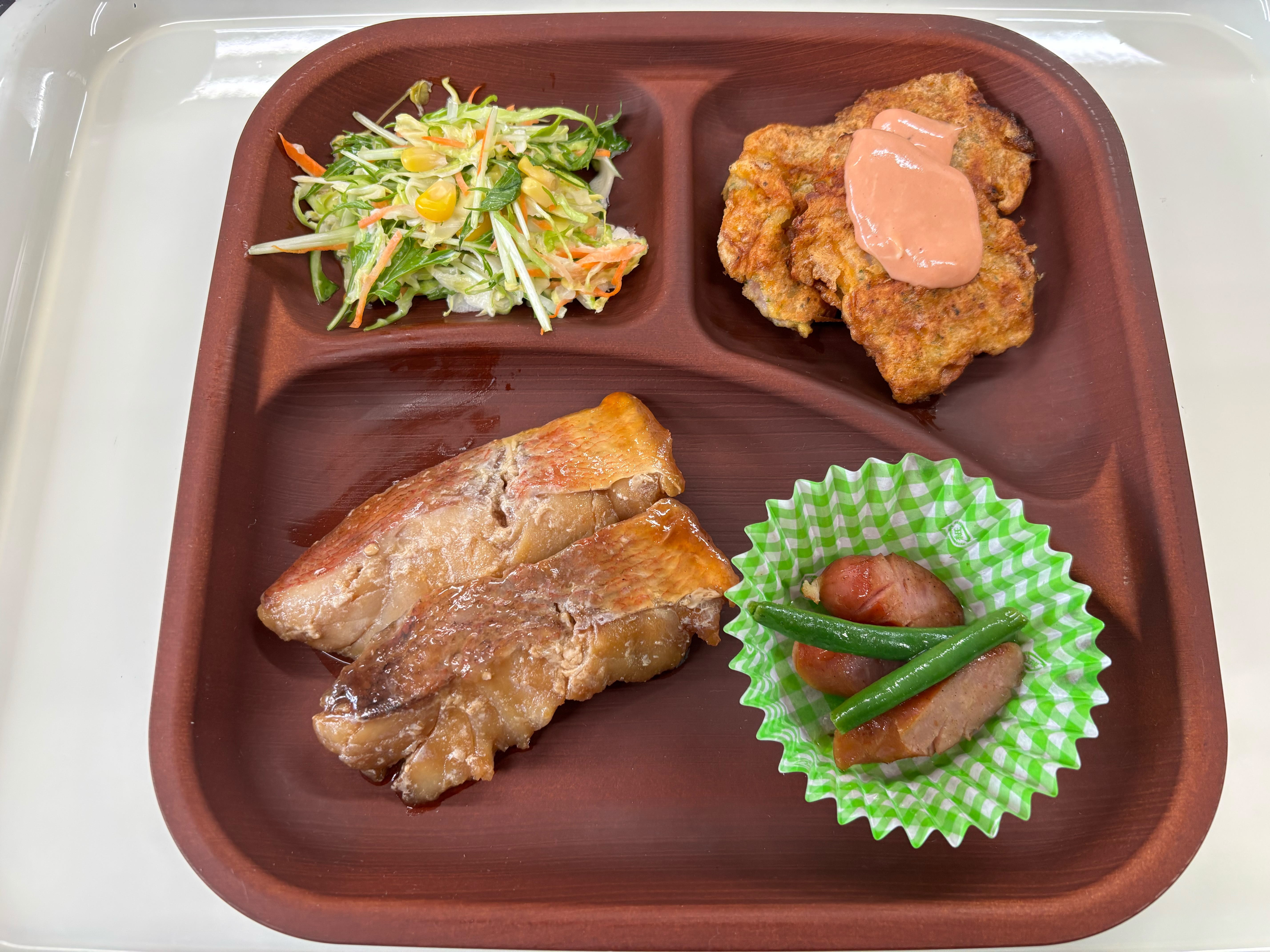 【親和の学生寮】今日の晩ごはん☆赤魚の煮つけ