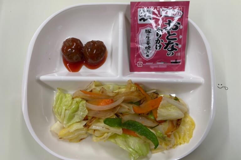 【親和の学生寮】今日の朝ごはん☆野菜炒め