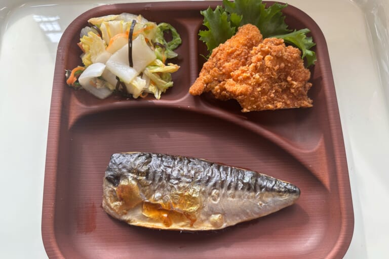 【親和の学生寮】今日の晩ごはん☆フライドチキン