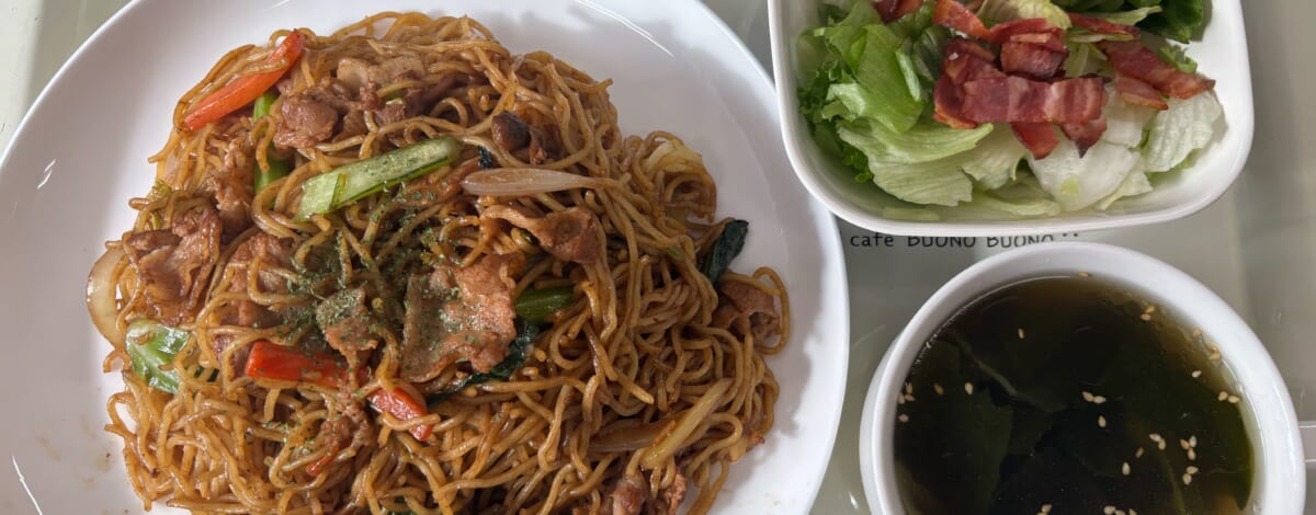 【親和の学生寮】今日の晩ごはん☆焼きそば