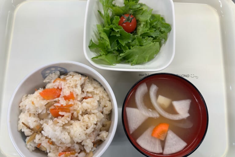 【親和の学生寮】今日の朝ごはん☆まぜごはん