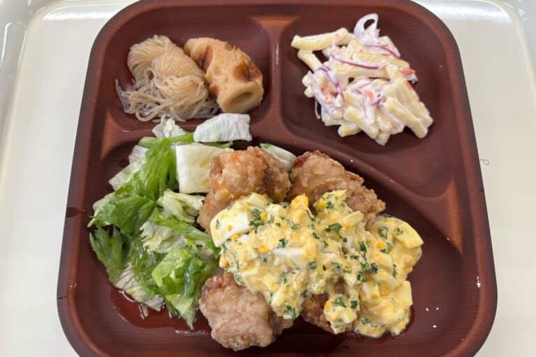 【親和の学生寮】今日の晩ごはん☆豚南蛮のタルタルソース