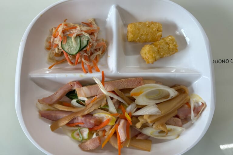 【親和の学生寮】今日の朝ごはん☆メンマのねぎ炒め