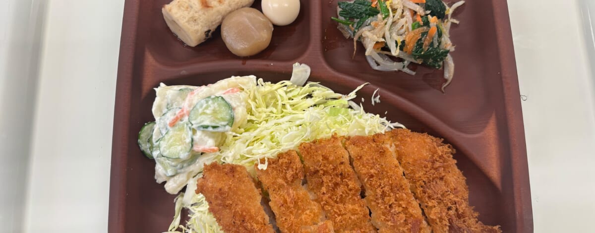 【親和の学生寮】今日の晩ごはん☆チキンカツ