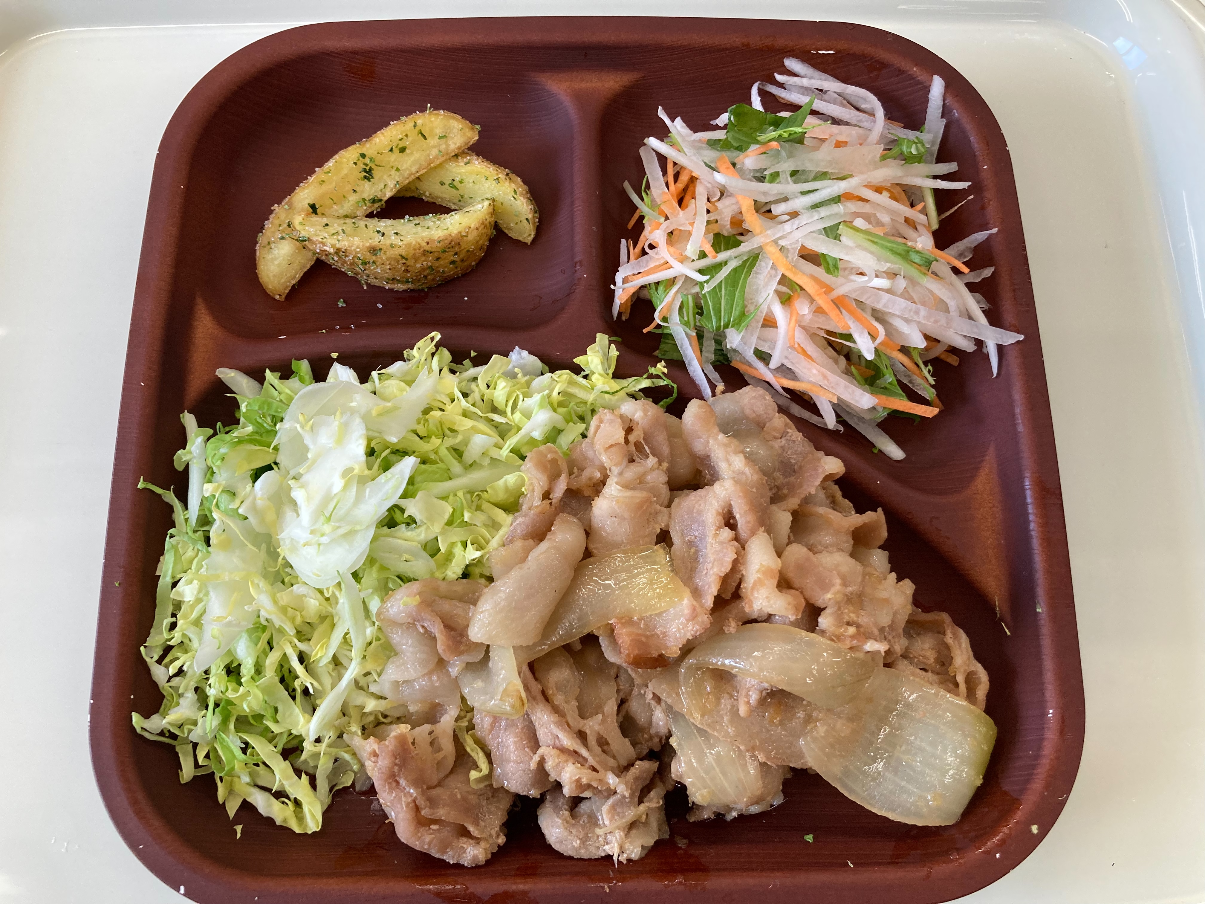 【親和の学生寮】今日の晩ごはん☆豚の生姜焼き