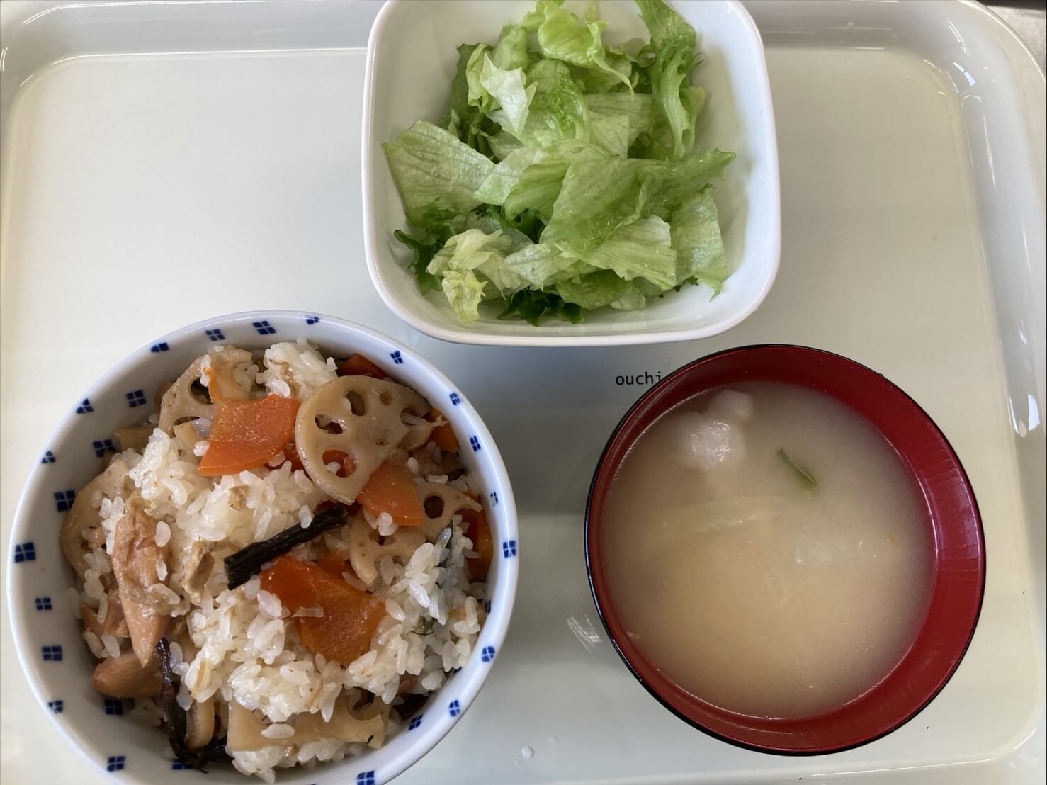 【親和の学生寮】今日の朝ごはん☆まぜごはん