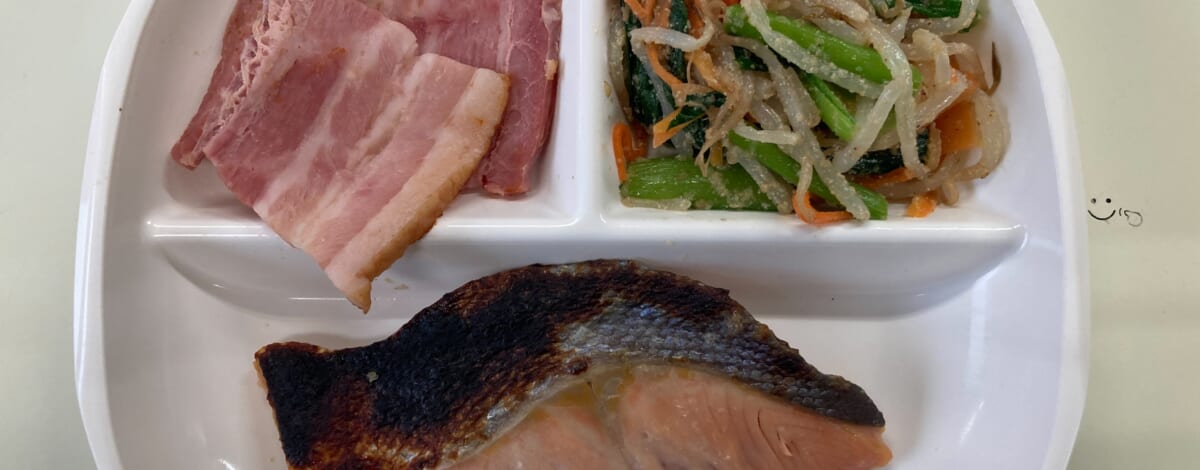 【親和の学生寮】今日の朝ごはん☆焼き魚