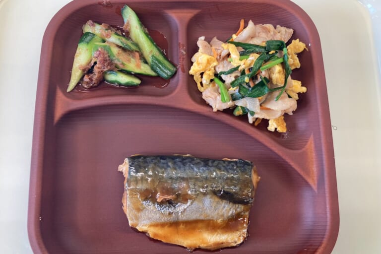 【親和の学生寮】今日の晩ごはん☆さば味噌煮