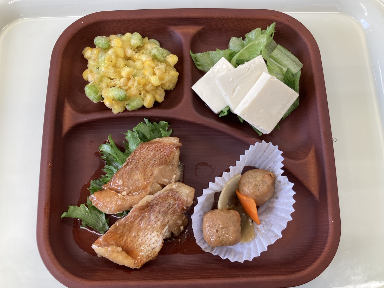 【親和の学生寮】今日の晩ごはん☆赤魚の煮つけ