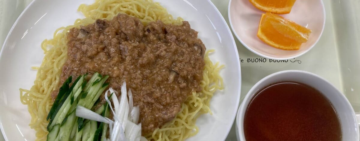 【親和の学生寮】今日の晩ごはん☆ジャージャー麺