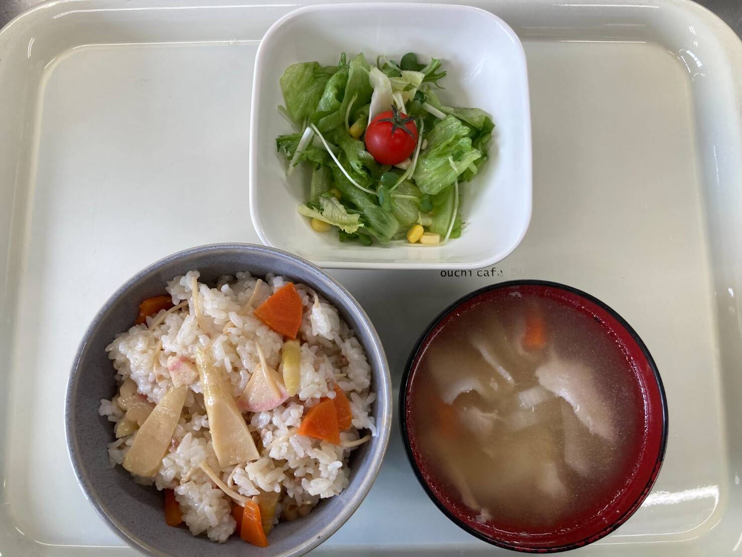 【親和の学生寮】今日の朝ごはん☆まぜごはん