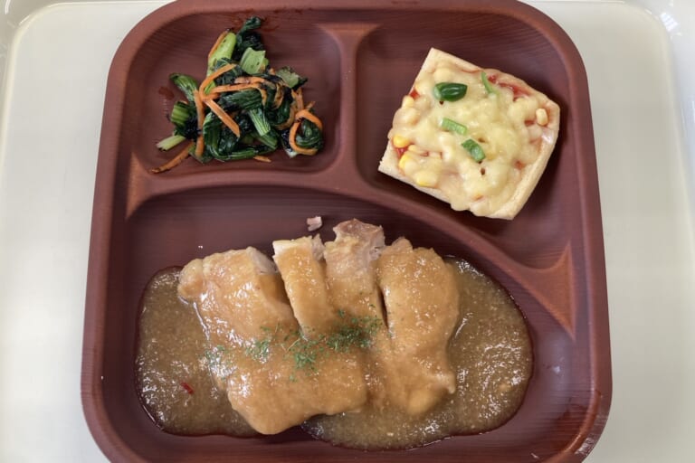 【親和の学生寮】今日の晩ごはん☆チキンのみぞれ煮