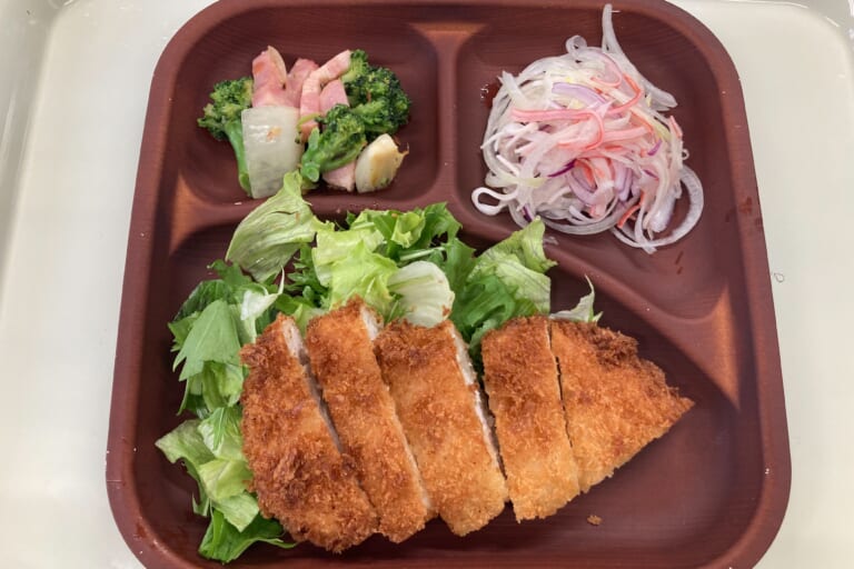 【親和の学生寮】今日の晩ごはん☆チキンカツ