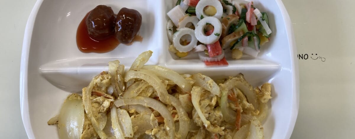 【親和の学生寮】今日の朝ごはん☆玉ねぎたまご炒め