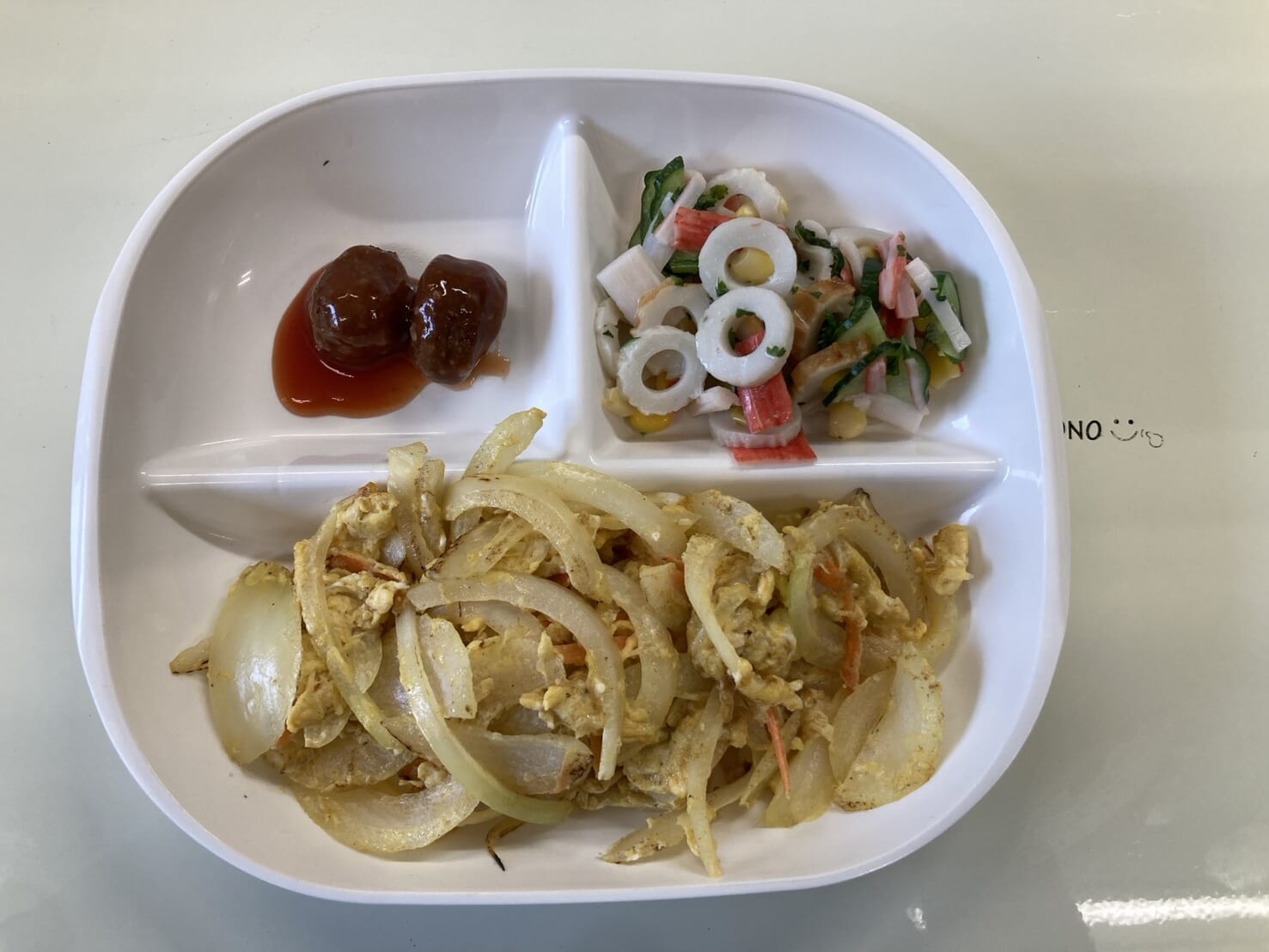 【親和の学生寮】今日の朝ごはん☆玉ねぎたまご炒め