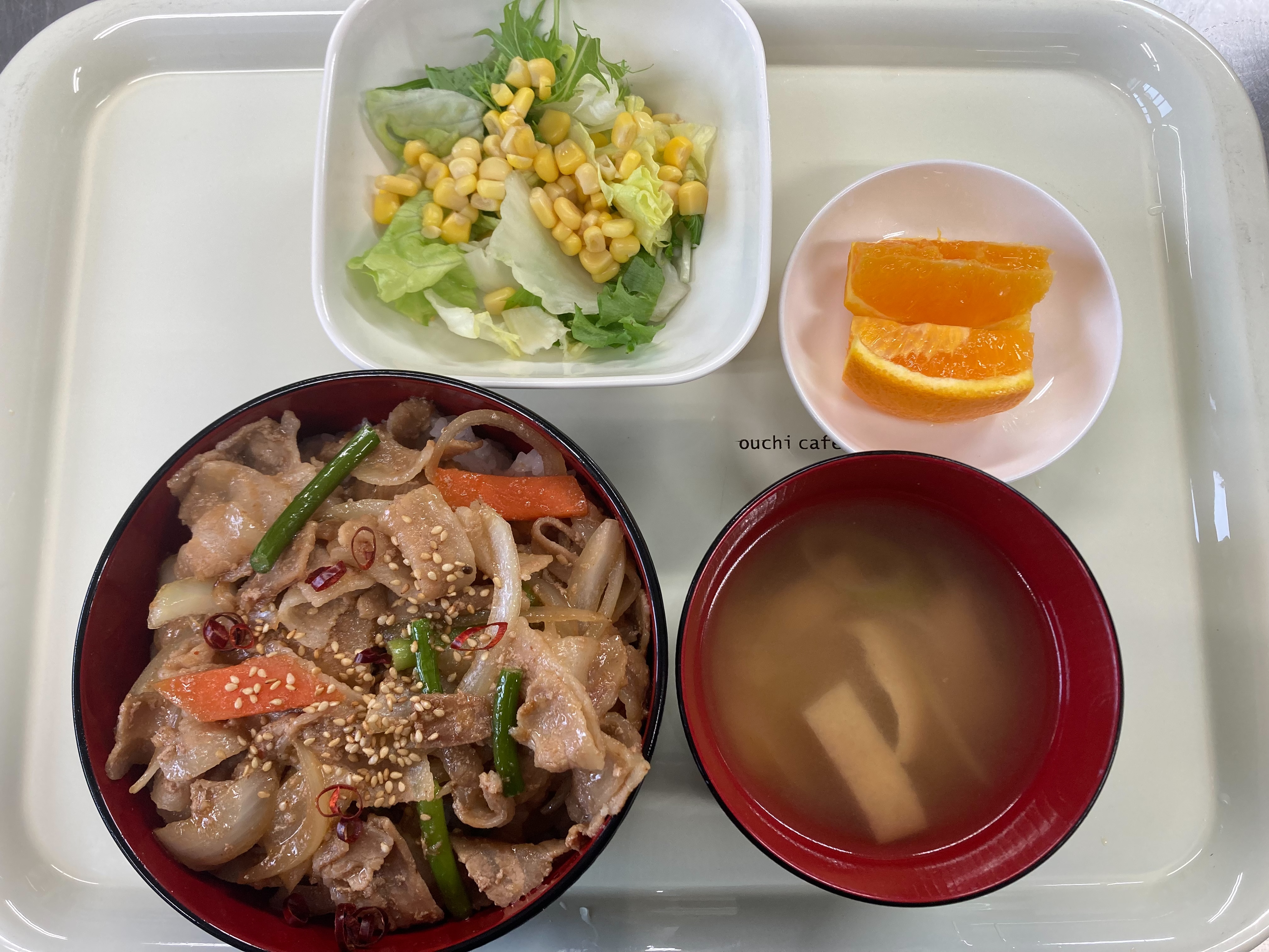【親和の学生寮】今日の晩ごはん☆焼肉丼