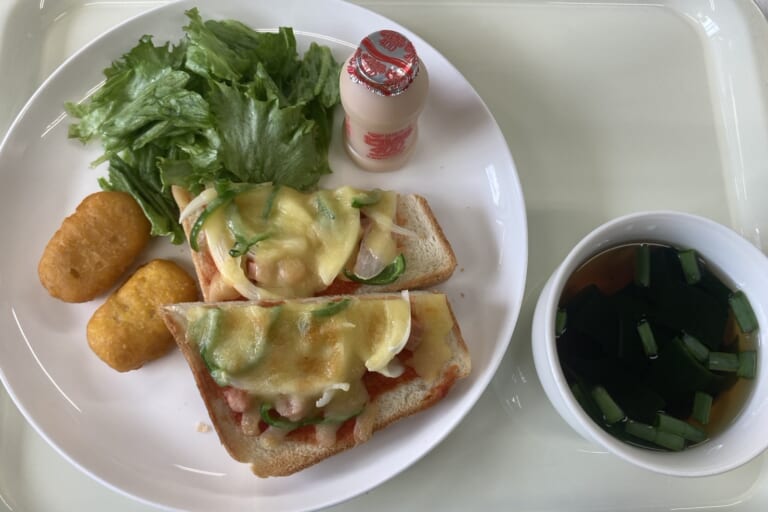 【親和の学生寮】今日の朝ごはん☆ピザトースト