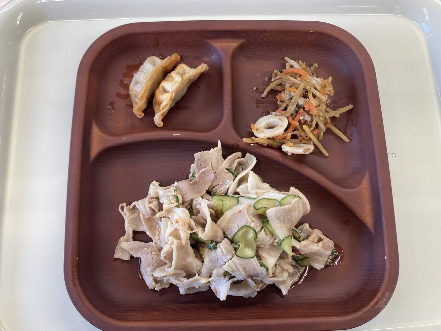 【親和の学生寮】今日の晩ごはん☆豚肉ときゅうりのさっぱり和え