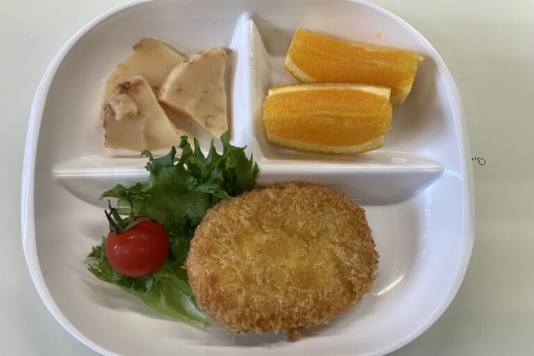 【親和の学生寮】今日の朝ごはん☆コロッケ