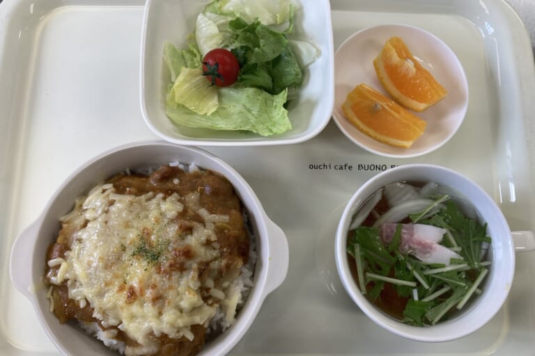 【親和の学生寮】今日の晩ごはん☆カレードリア