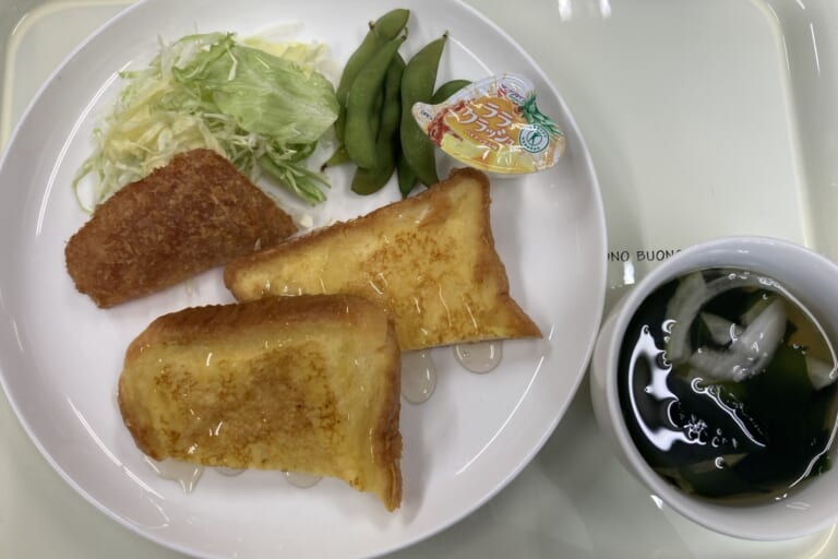【親和の学生寮】今日の朝ごはん☆フレンチトースト
