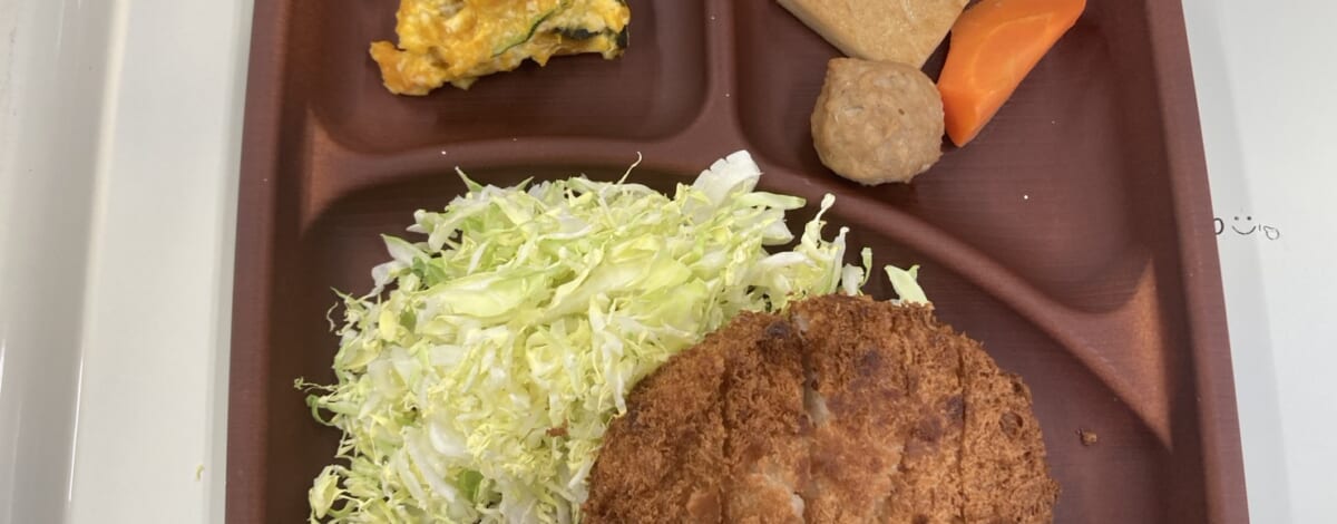 【親和の学生寮】今日の晩ごはん☆とんかつ