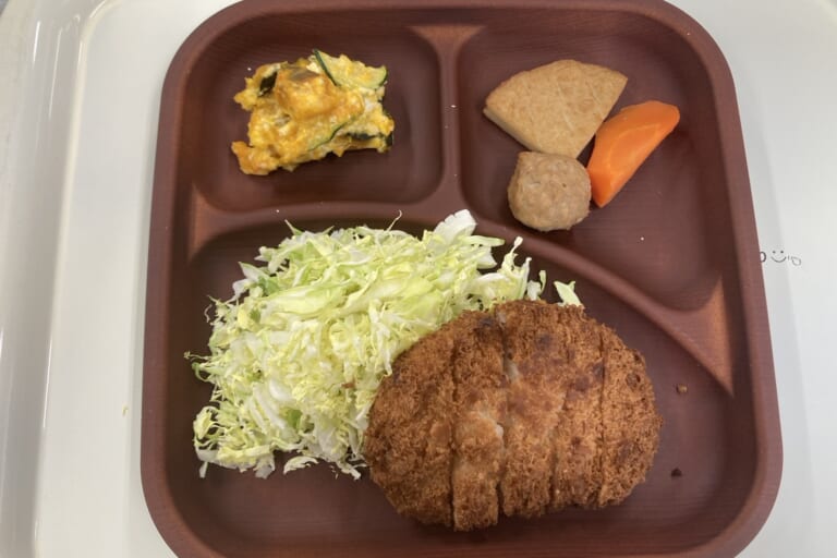 【親和の学生寮】今日の晩ごはん☆とんかつ