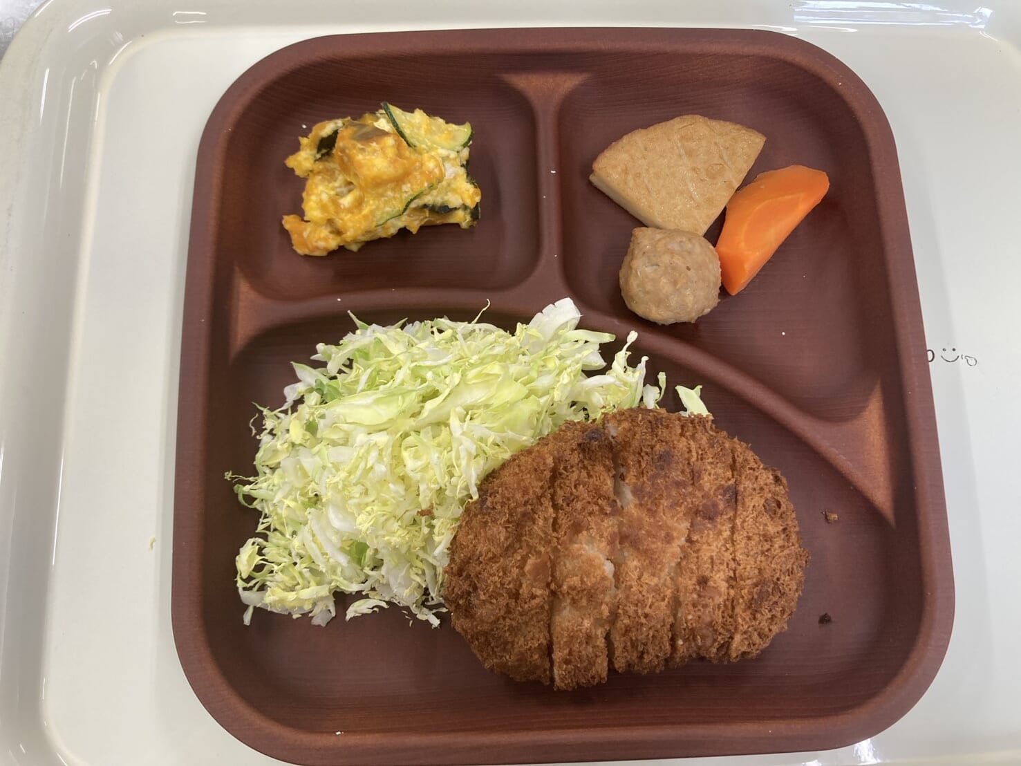 【親和の学生寮】今日の晩ごはん☆とんかつ